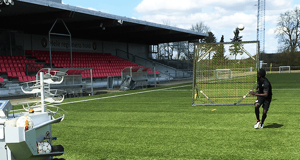 FC Midtjylland training with m-station